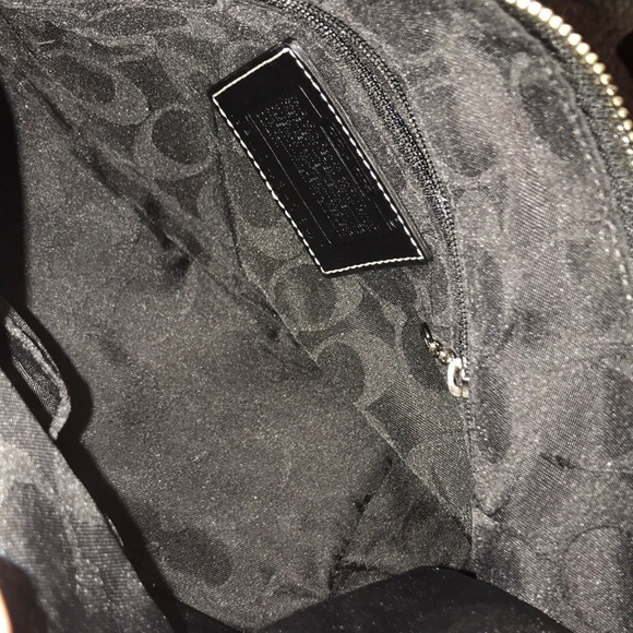 COACH BLACK LEATHER AND JACQUARD HOBO BAG - Picture 5 of 7